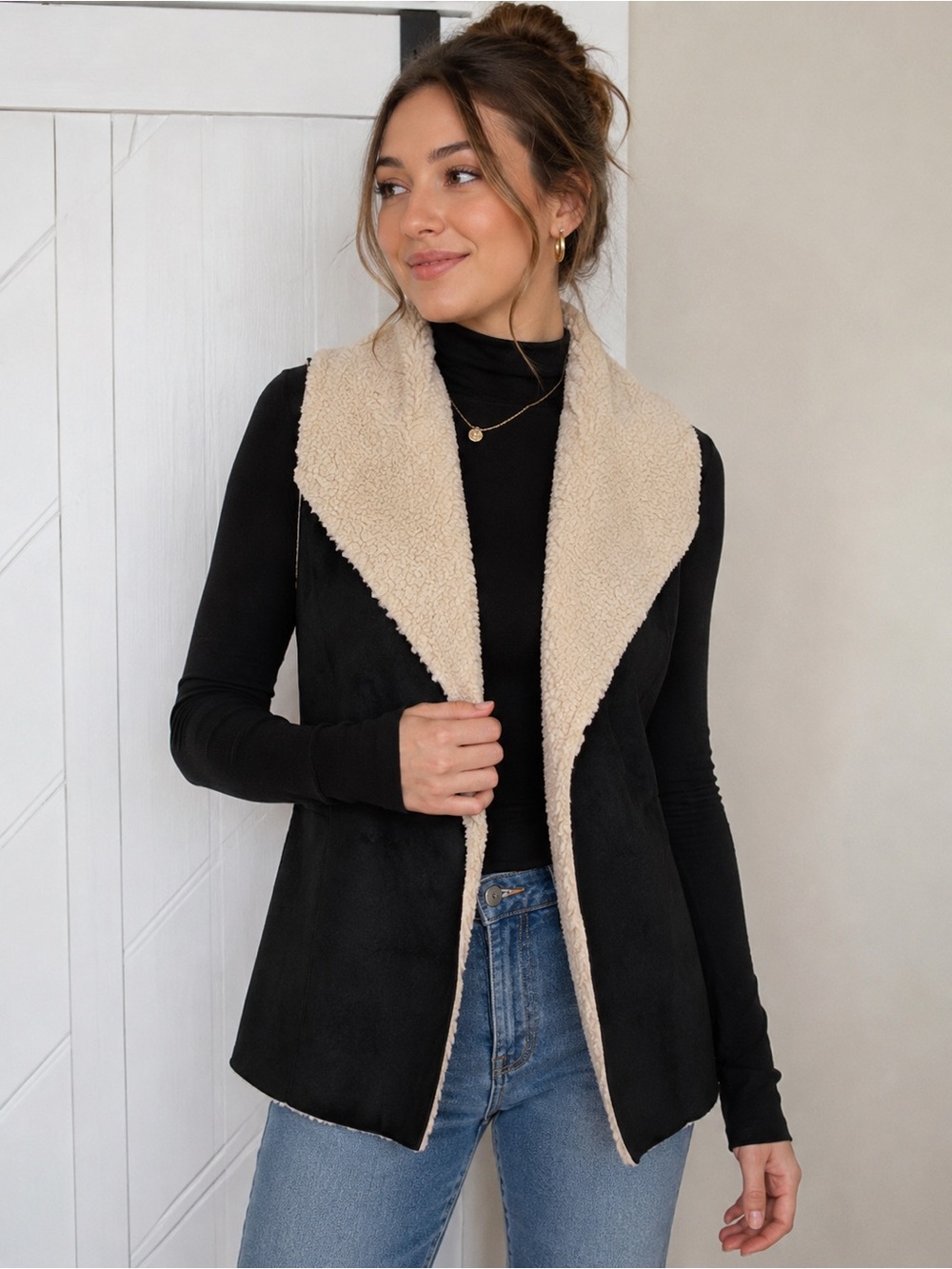 Madison & Lola Faux Suede Sherpa Lined Vest Size S